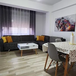 Apartment Old Town Boulevard In Center, Durres